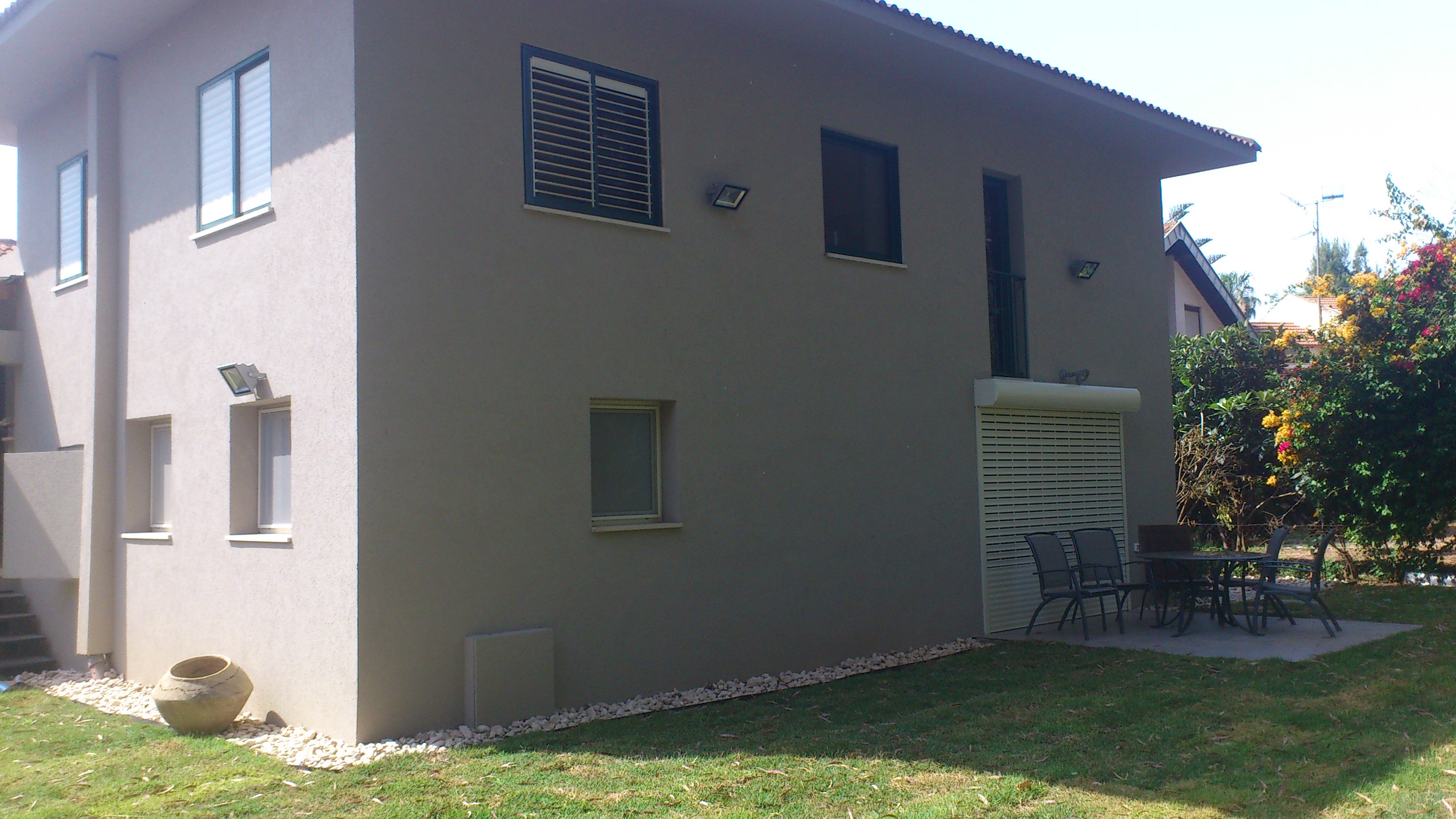 צמוד קרקע- בנימינה